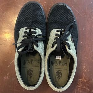 Harry Potter Vans - Slytherin Lightly worn
